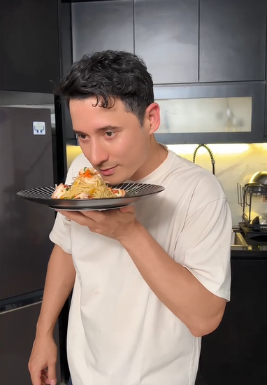   Resep Spaghetti Aglio Olio Pedas Nino Fernandez, Ini Cara Membuatnya