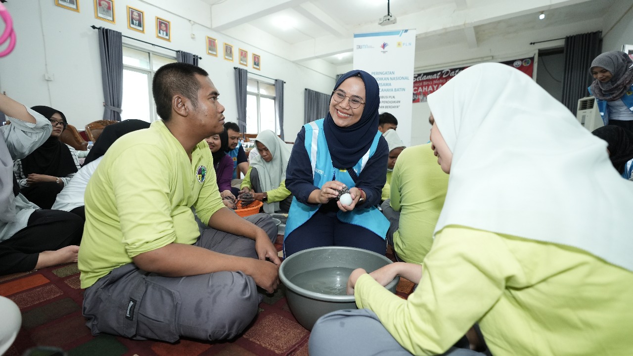 Kolaborasi PLN dan Panti Sosial Bina Netra dan Rungu Wicara Cahaya Batin Gelar Pelatihan Bersama