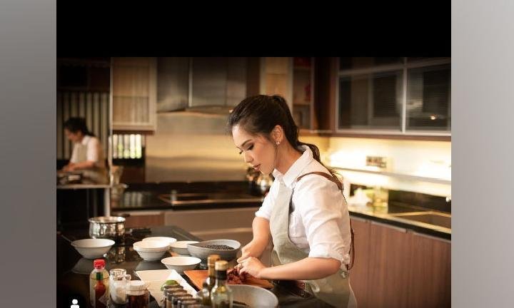 Ini Resep Butter Cake Versi Chef Devina Hermawan