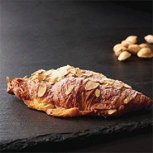 Croissant Pipih dan Latte Garam Laut, Ini Menu Baru PAUL