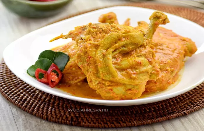 Manjalang Mintuo, Tradisi Membawa Kuliner Tradisional