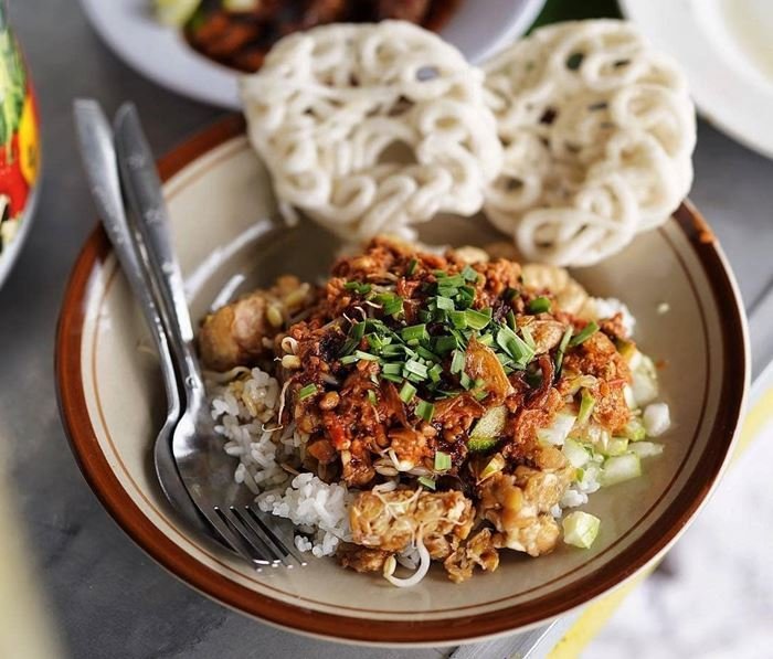 Ini Cara Membuat Nasi Lengko Cirebon, Maknyus Lezatnya