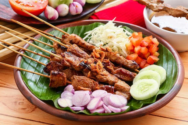 Sate Ayam dan Bakso Indonesia Jadi Referensi Kamus Kuliner di Qatar