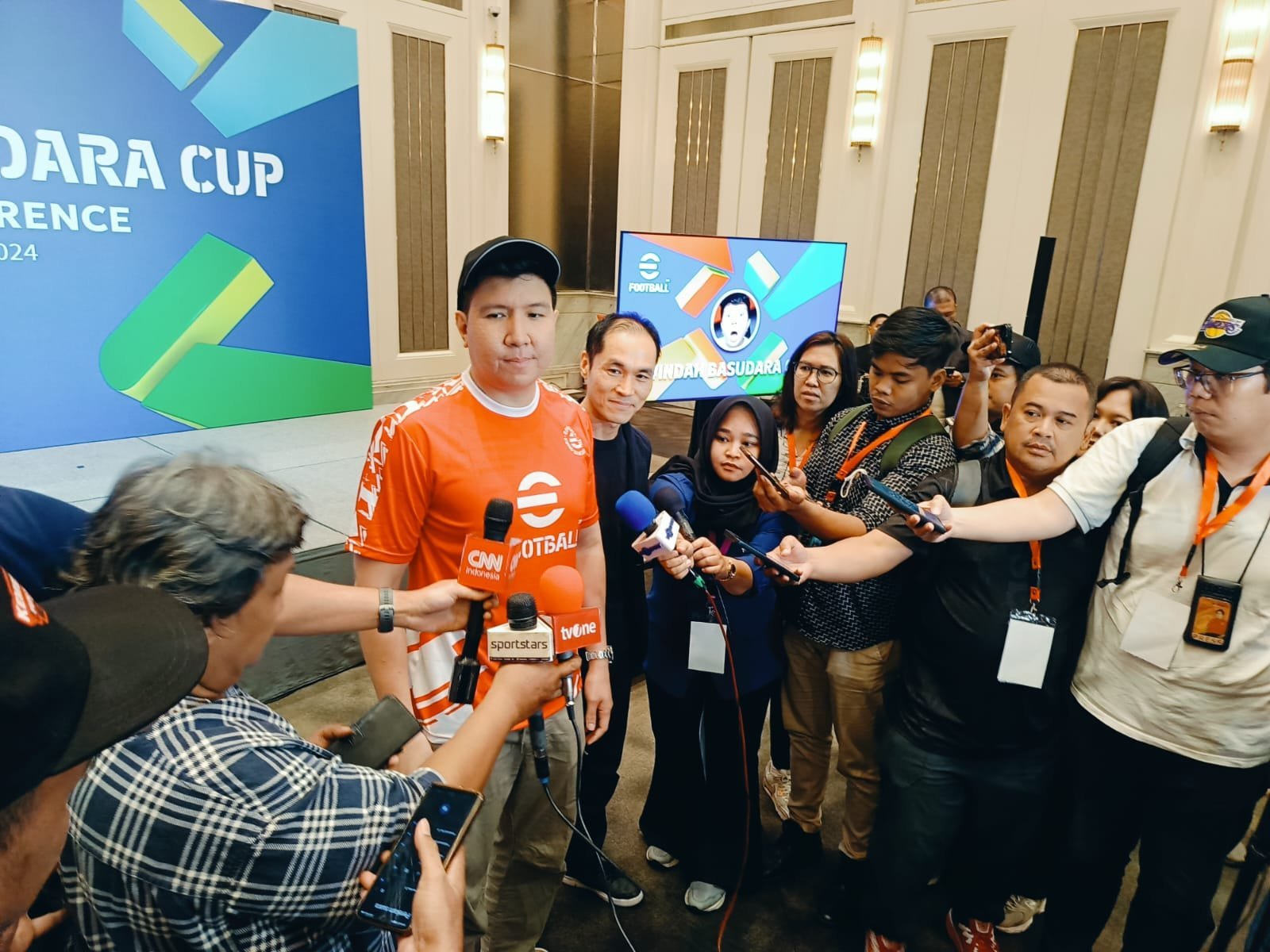 Windah Basudara Cup Jaring Atlet Esports Profesional