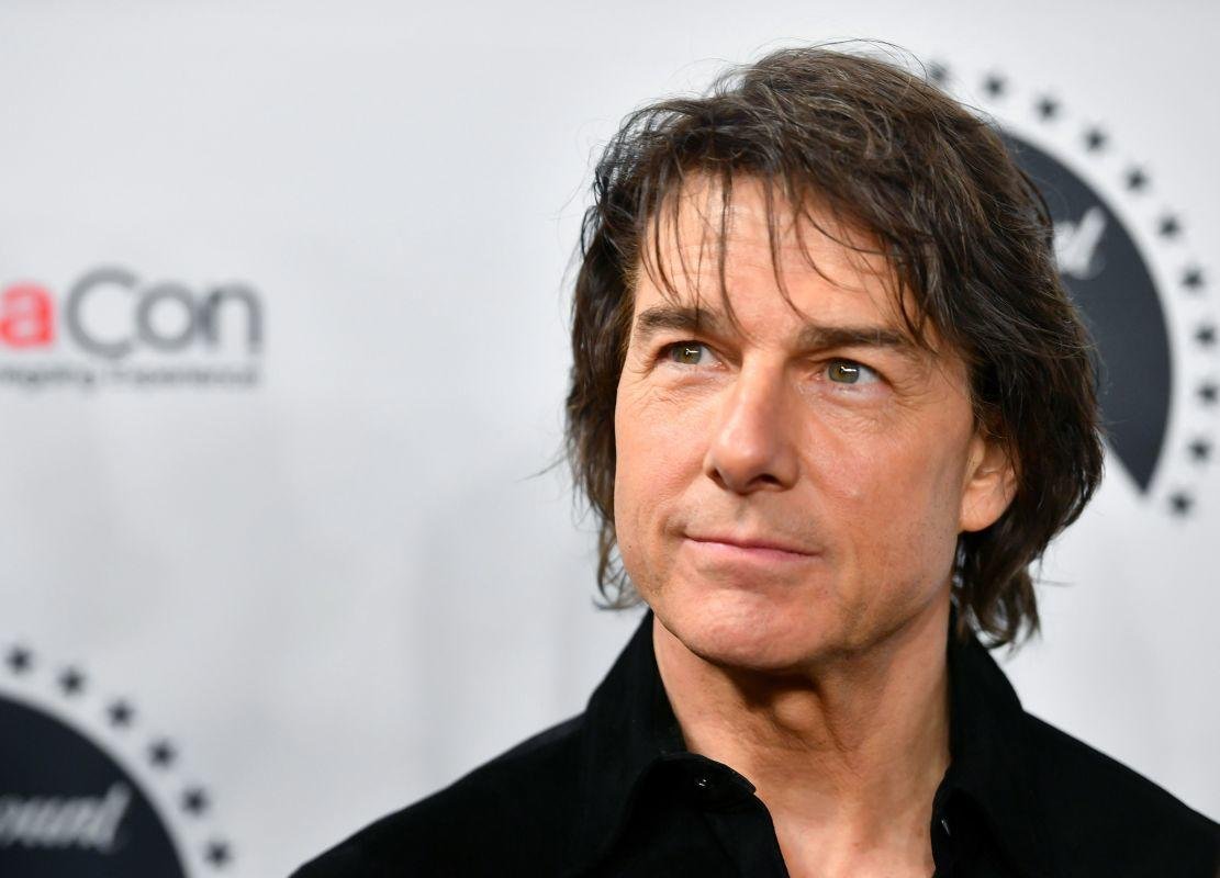 Salut, Aktor Laga Tom Cruise Terima Oscar Kehormatan