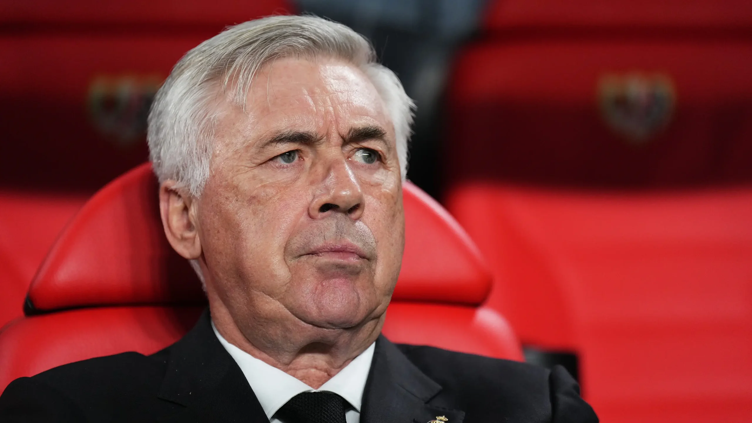 Ini Alasan Carlo Ancelotti Tidak Rekrut Bek Tengah