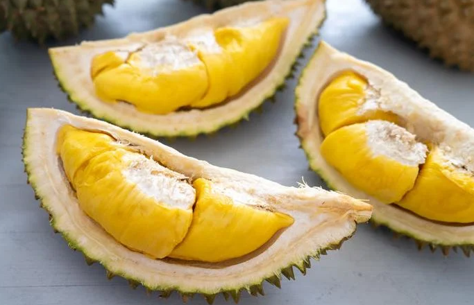 Begini Cara Menikmati Durian Lokal di Purworejo