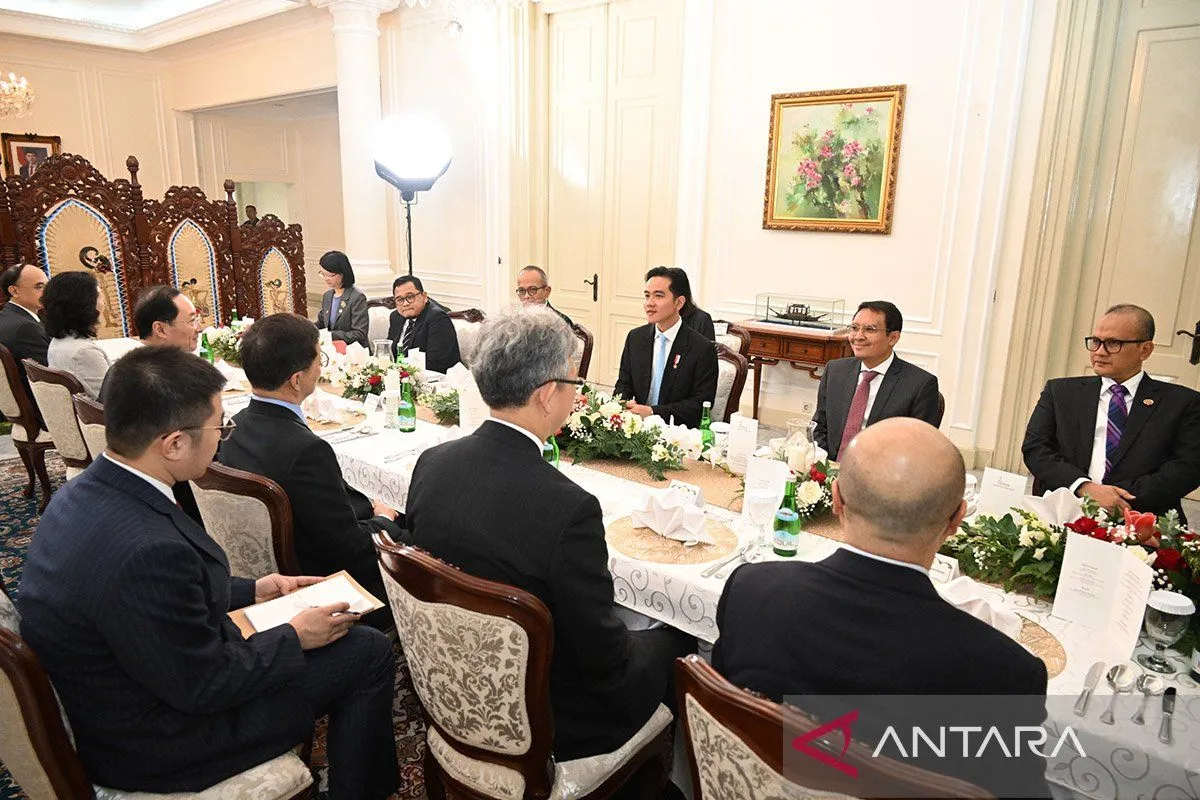 Gibran Kenalkan Kuliner Nusantara kepada Wapres China