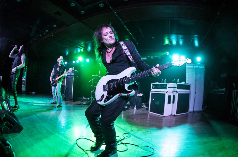 Mantan Gitaris Ozzy Osbourne Ditembak di Las Vegas