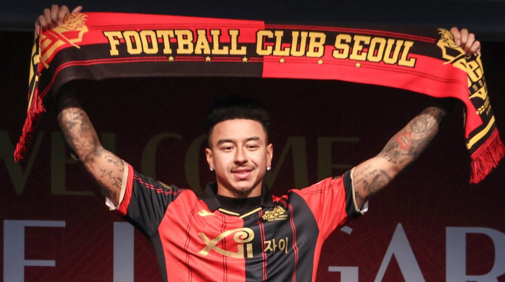 Jesse Lingard Resmi Berkostum FC Seoul