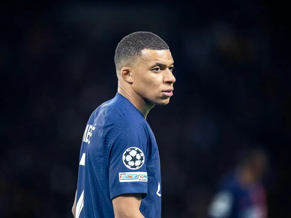Mbappe Diduga Sudah Teken Kontrak dengan Madrid