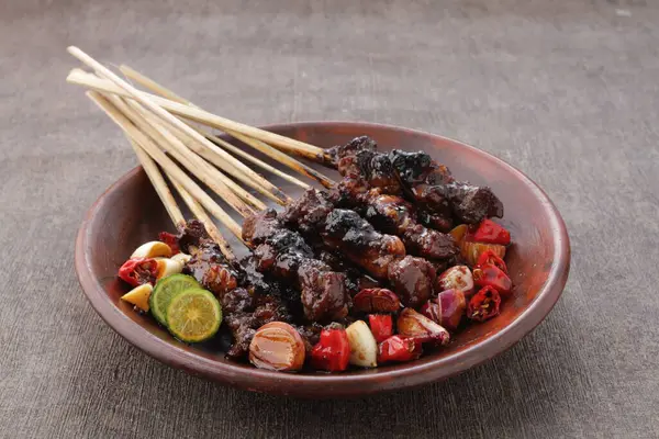 Resep Rahasia Sate Kambing Chef Devina Hermawan