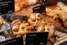 Kehangatan dan Kelembutan Say Bread Bakery & Cafe Hadir di Cikajang Jaksel